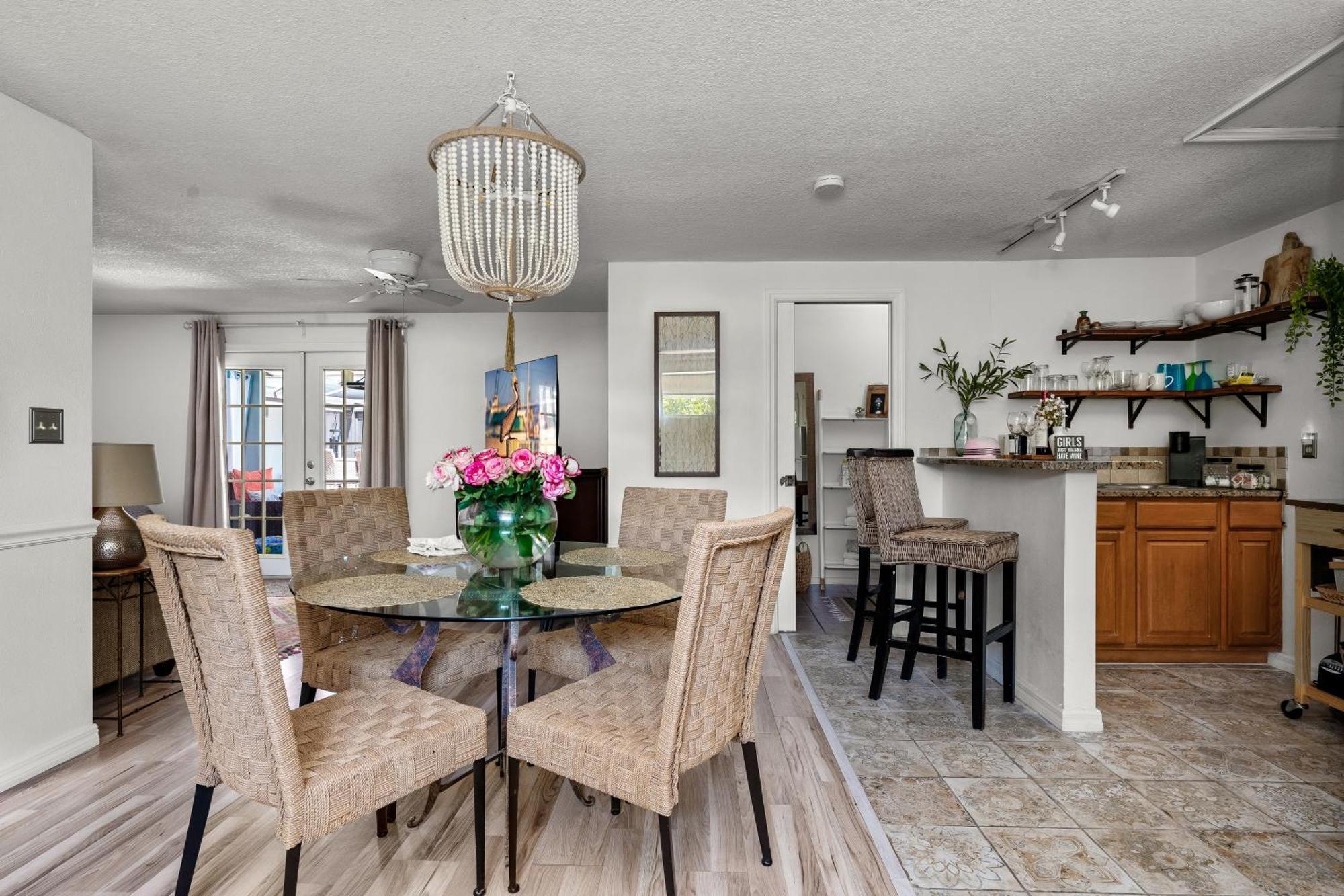 Luxury Zen Den With Heated Pool Just Off Siesta Key Lejlighed Sarasota Eksteriør billede