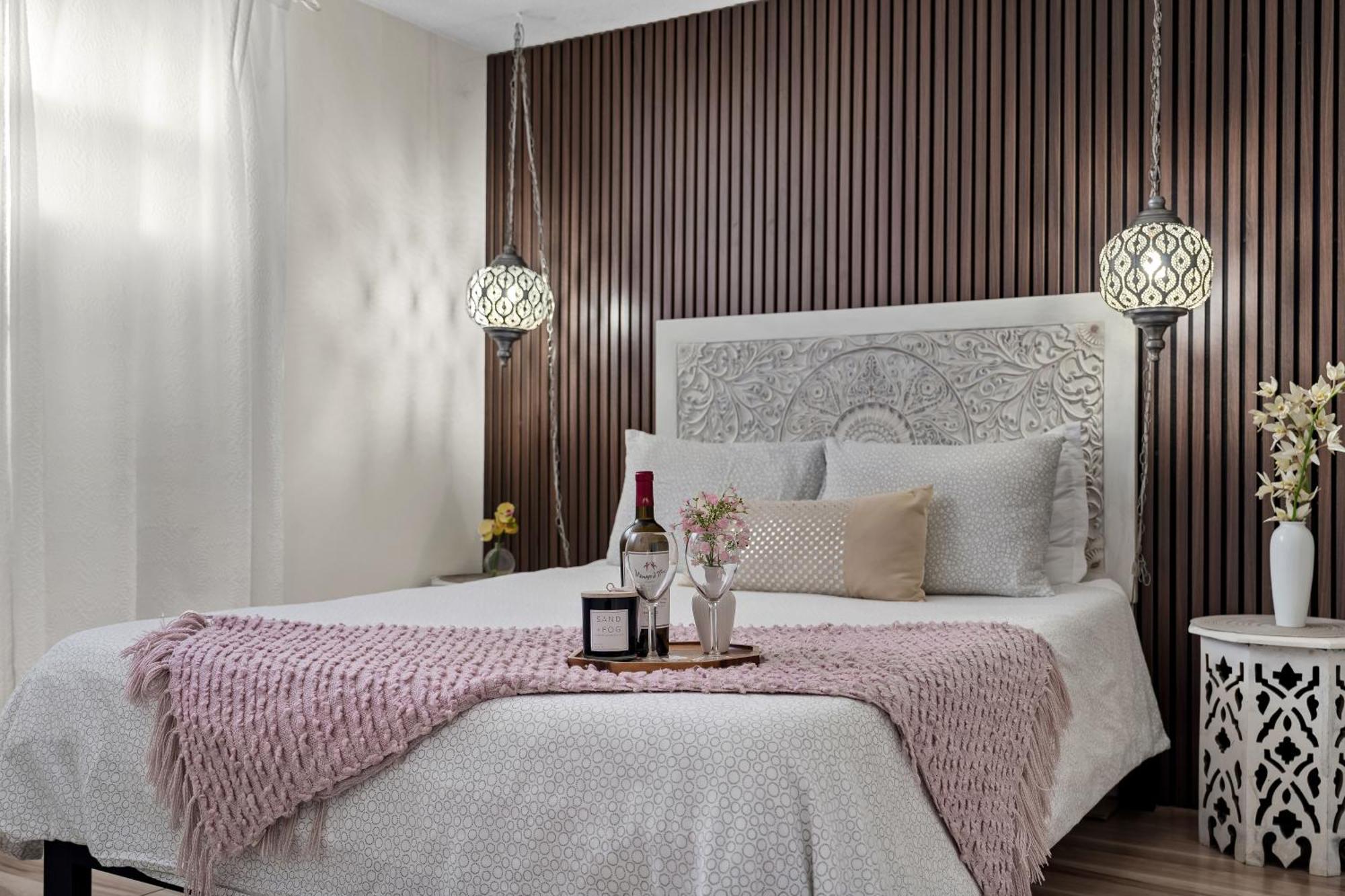 Luxury Zen Den With Heated Pool Just Off Siesta Key Lejlighed Sarasota Eksteriør billede