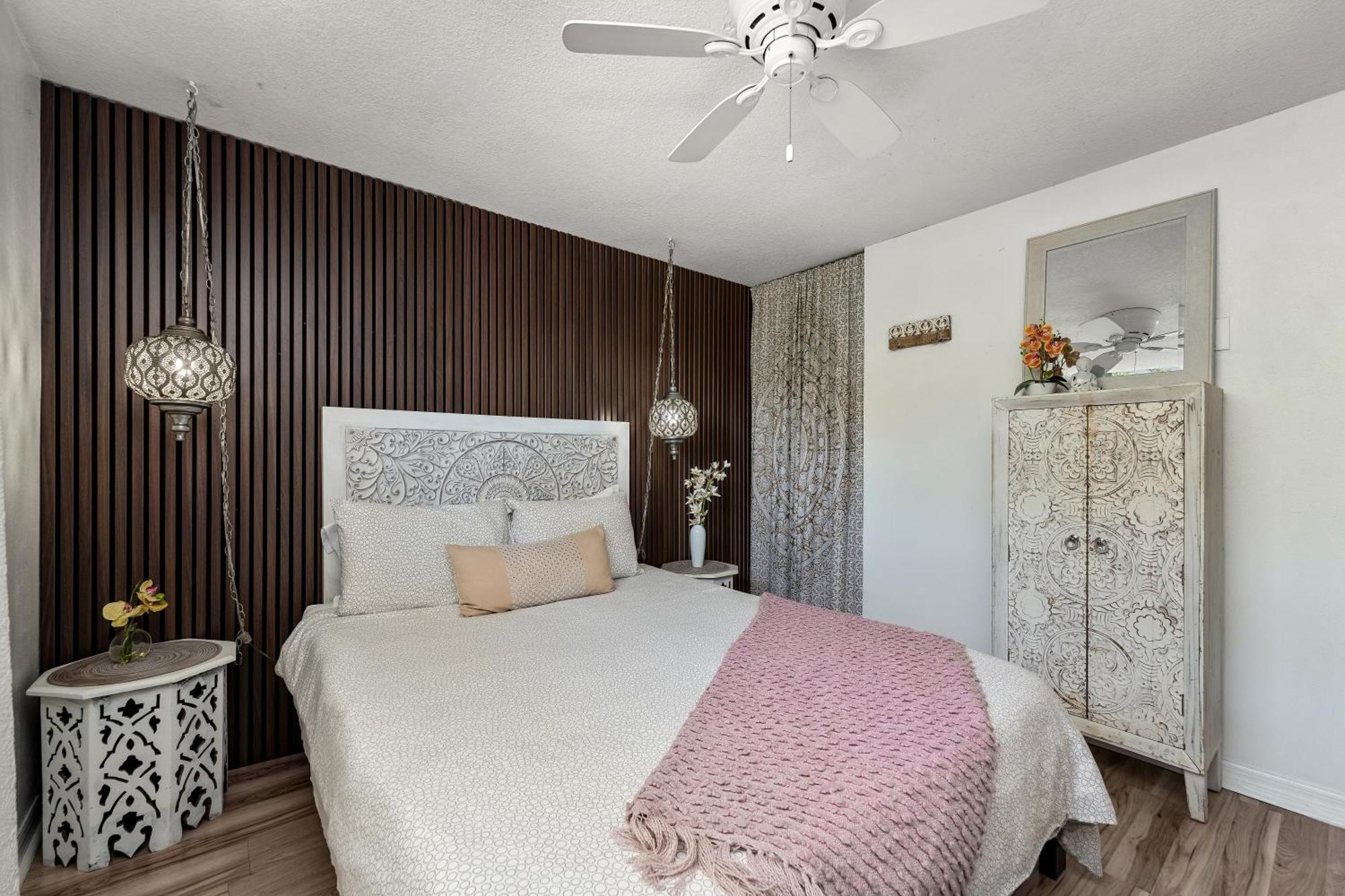 Luxury Zen Den With Heated Pool Just Off Siesta Key Lejlighed Sarasota Eksteriør billede