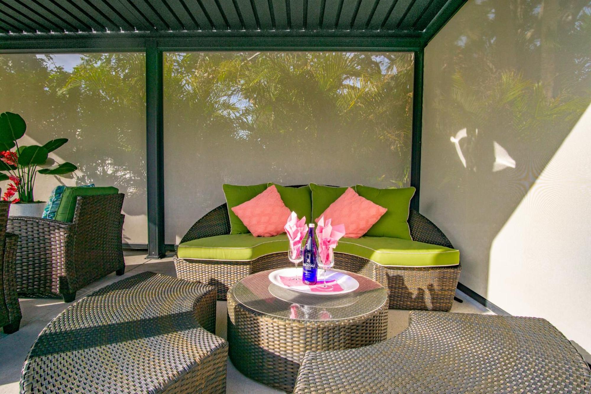 Luxury Zen Den With Heated Pool Just Off Siesta Key Lejlighed Sarasota Eksteriør billede